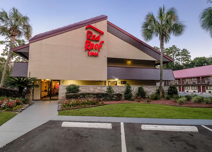 Motel: Red Roof Inn Tallahassee - University